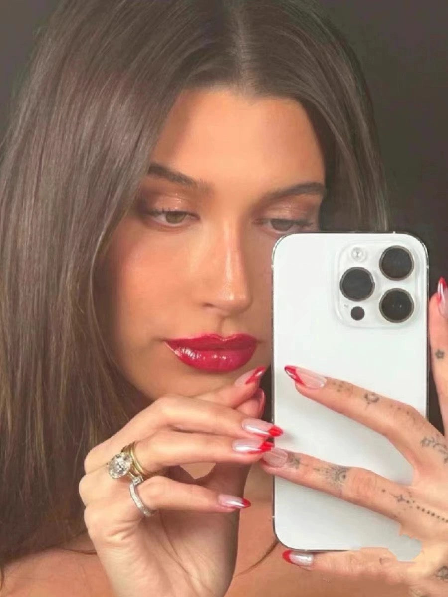 Subtle Red French❤️