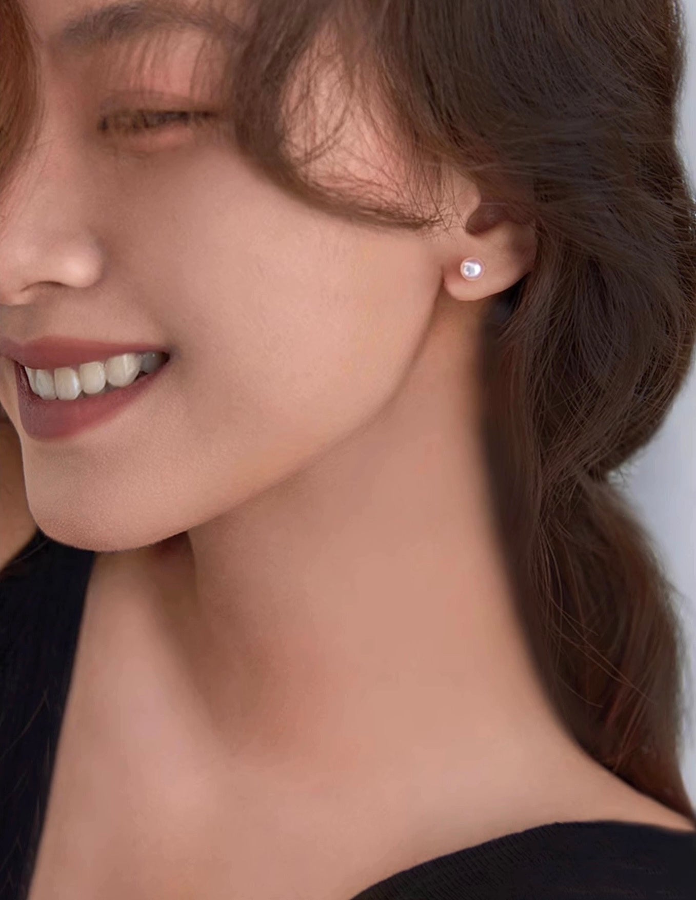 White Pearl Earring