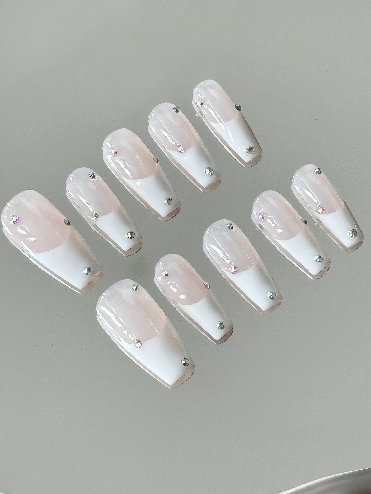 Coloured Diamond French